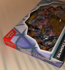 Sealed Salamence EX & Reshiram EX Premium Collection Box - Pokemon TCG - Image 3