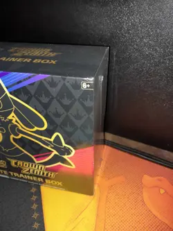 1x Pokemon TCG Crown Zenith Elite Trainer Box Sealed - Image 5