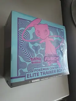 Pokemon Fusion Strike Pokemon Center Elite Trainer Box English -Tear, check pics - Image 2