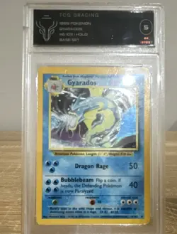 Wizards of the Coast Pokemon TCG Gyarados 6/102 Base Set Holo English Graded - Image 1