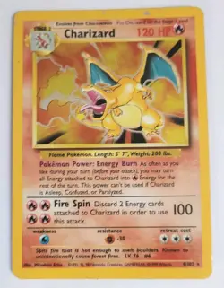 Wizards of the Coast Pokemon TCG Charizard 4/102 Base Set Holo Rare 1999 - Image 1