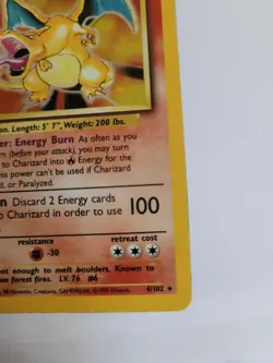 Wizards of the Coast Pokemon TCG Charizard 4/102 Base Set Holo Rare 1999 - Image 2