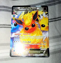 Pokemon TCG Flareon EX Full Art Holo Ultra Rare Generations RC28/RC32 - Image 1