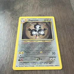 Pokemon Cards: Neo Revelation Rare Holo: Magneton 10/64 - Image 1