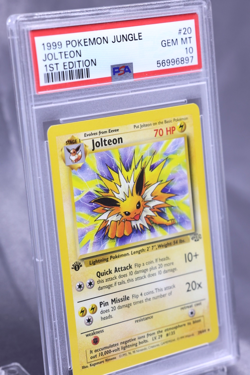 1999 Pokemon Jolteon, 1st Edition Jungle #20/64, PSA 10 Gem Mint - Image 5