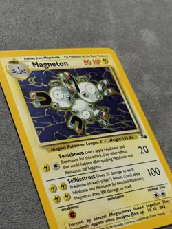Pokemon TCG: Magneton 11/62 - Fossil Unlimited - holo rare - Image 2
