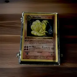 Pokemon Ninetales Base Set Shadowless 1st Edition Holo Rare #12/102 - Image 1