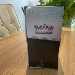Pokemon TCG Scarlet & Violet Prismatic Evolutions Elite Trainer Box Sealed - Image 4