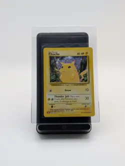 Pikachu 008/034 Trading Card Game Classic Holo - Image 1