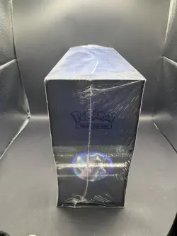 Pokemon GO - Pokemon Center EXCLUSIVE Elite Trainer Box Plus ETB New & Sealed - Image 2