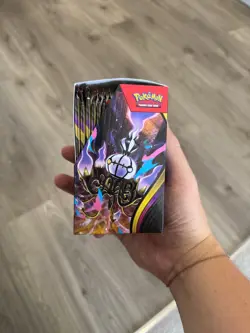 Pokemon TCG: Mega Evolution - Pitch Black Half Booster Box (18 Packs) - Image 4