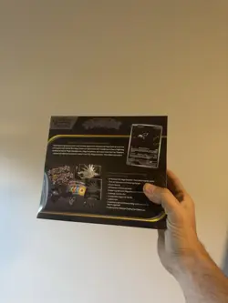 Pokemon TCG Mega Evolution: Pitch Black Elite Trainer Box Booster 65 Cards - Image 2