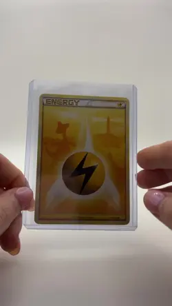 Pokemon TCG 2010 Lightning Energy 118/123 Pokemon HeartGold & SoulSilver - LP - Image 2