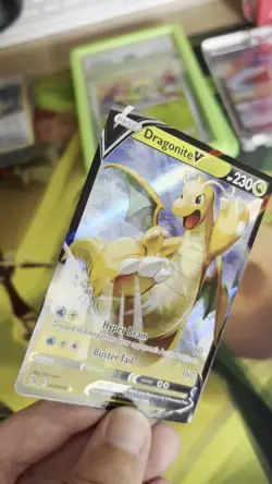 Pokemon TCG Dragonite V 049/078 Holo Rare Pokemon Go - EX - Image 2
