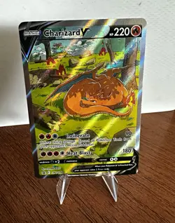 The Pokemon Company Charizard V SWSH260 Sword & Shield Promo Holo Eng 220HP - Image 1