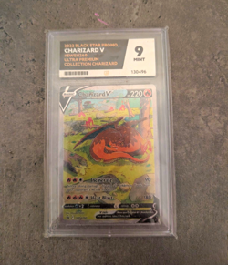 Pokemon TCG Charizard V SWSH260 Holo Promo EN 2022 Graded 9 - Image 1