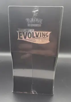 Pokemon TCG Evolving Skies Elite Trainer Box ETB - NEW + SEALED - Image 4