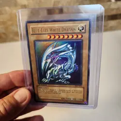 YuGiOh Blue-Eyes White Dragon 1st Edition SDK-001 Ultra Rare Starter Deck Kaiba - Image 2