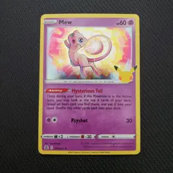 Mew 011/025 Celebrations Holo Rare Pokemon TCG English 2021 LP - Image 1