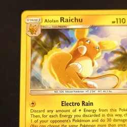 Pokemon Alolan Raichu 57/236 SM-Unified Minds Holo Rare English LP - Image 3