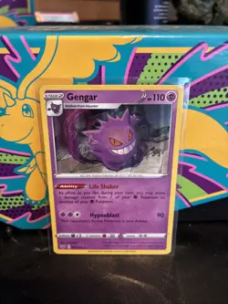 Pokemon TCG Gengar Sword And Shield Holo 085/202 Near Mint - Image 1