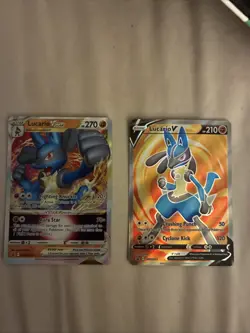 Pokemon TCG Lucario v SWSH213 VSTAR SWSH214 Black Star Promos NM/Mint Condition - Image 1