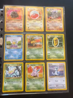 Pokemon Cards - Legendary Collection 33x Card Bundle Including Rares, Pikachu NM - Image 3