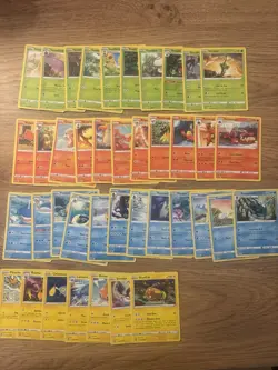 Pokemon Silver Tempest Lot 121 Cards 6 Holo And 1 Radiant NM - Image 2