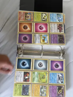 Binder Of ~1600 Pokemon Cards - Holographics - Full Arts - Alt Arts - Others - Image 3