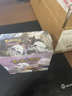Pokemon Sword and Shield Vivid Voltage Booster Box - Fresh from case 820650827495 - Image 3