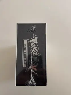 Pokemon TCG Celebrations Ultra-Premium Collection Box - 25th Anniversary - Image 4