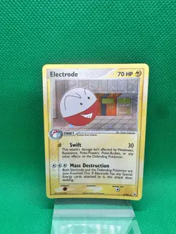 Pokemon TCG Electrode Holo Card 5/101 Hidden Legends Series, LP/MP Condition - Image 1