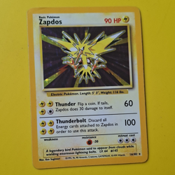 Wizards of the Coast Pokemon TCG Zapdos 16/102 Base Set Holo Rare 1999 90HP EN - Image 1