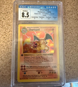 Pokemon TCG Charizard Base Set 4/102 Holo Unlimited Holo Rare - Image 1