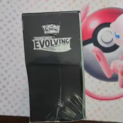 Pokemon TCG Sword & Shield Evolving Skies Elite Trainer Box English 2021 - Image 4