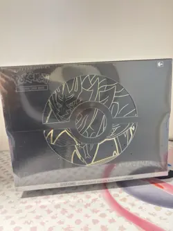 Pokemon TCG Sword Shield Elite Trainer Box Plus Zamazenta - Image 1