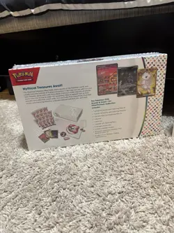 2 Pokemon TCG: Scarlet & Violet 151 Ultra-Premium Collection Box - 32 Packs - Image 3
