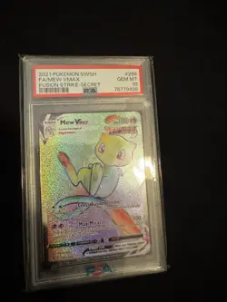 Pokemon Fusion Strike Mew Vmax 268/264 Secret Rare Rainbow Full Art Holo PSA 10 - Image 3