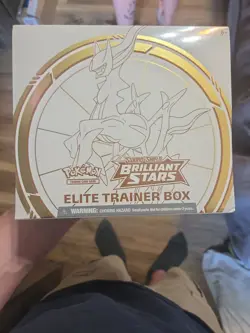 Pokemon TCG Sword & Shield Brilliant Stars Elite Trainer Box - 8 Packs (85012) 820650850127 - Image 1