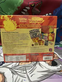 Pokemon TCG Sword And Shield Vivid Voltage Elite Trainer Box - Image 3