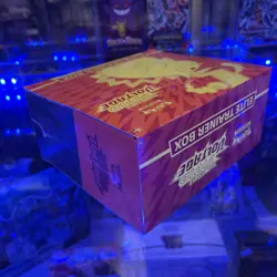 Pokemon TCG: Sword & Shield-Vivid Voltage Elite Trainer Box (133 Cards) 820650807688 - Image 5