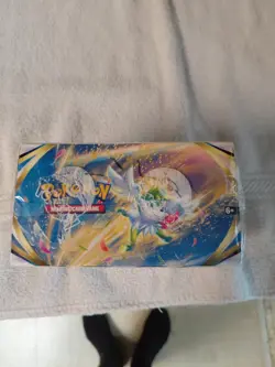 Pokemon TCG Sword and Shield Brilliant Stars Booster Box Sealed - Image 4