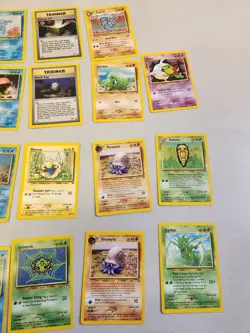 WOTC Pokemon Card Lot, 23 Cards From Neo Discovery Set, Condition NM-LP-HP - Image 1