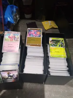5250 Pokemon Card Bulk Job Lot ; 2500+ CUR 1600 TRAINER 800+REV/HOLO & 350 HOLO - Image 4