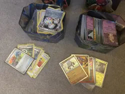 Pokemon TCG mixed card bundle 450 card lot 2 tins holo & reverse holo - Image 3
