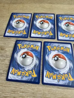 Pokemon TCG V & VMAX Card Lot x7 | Rainbow Rare Alcremie VMAX | Shiny Falinks V - Image 5