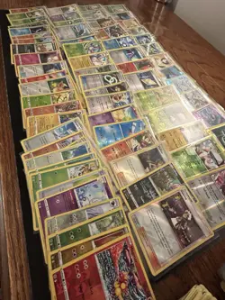 Vintage Reverse Holo Pokemon Card Lot! EX Era, HGSS, Black & White! 70 Cards! - Image 2