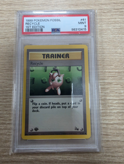 Wizards of the Coast 1999 Pokemon Fossil 1st Ed Recycle 61/62 Trainer PSA 9 - Image 1