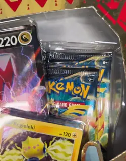 Pokemon TCG Crown Zenith Regidrago v New Sealed Collection Box Damaged - Image 5