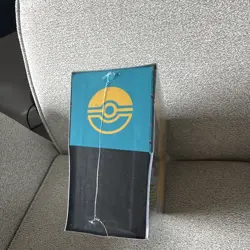 Pokemon Pokemon TCG Elite Trainer Box ETB - Image 3